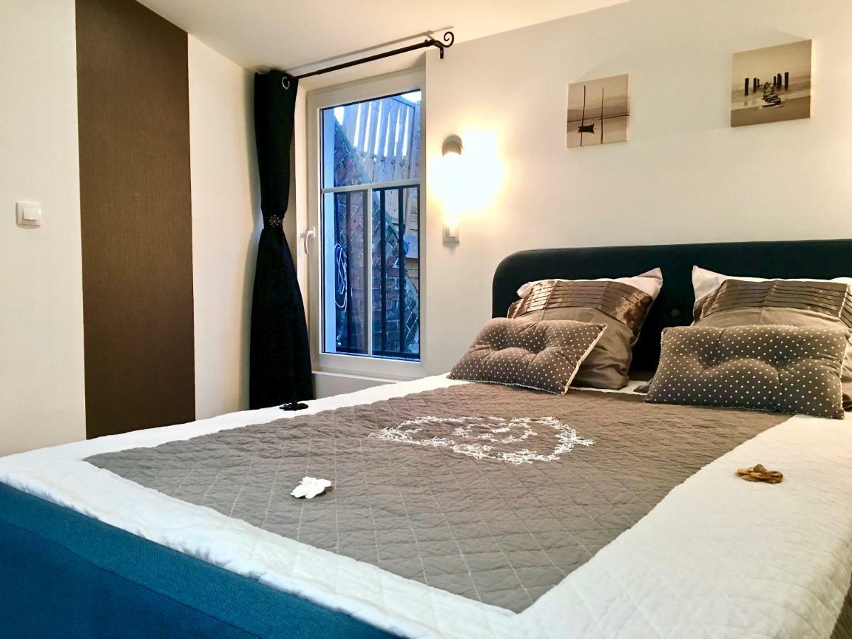 Little Plaza Appart'Hotel ลีลล์ ภายนอก รูปภาพ